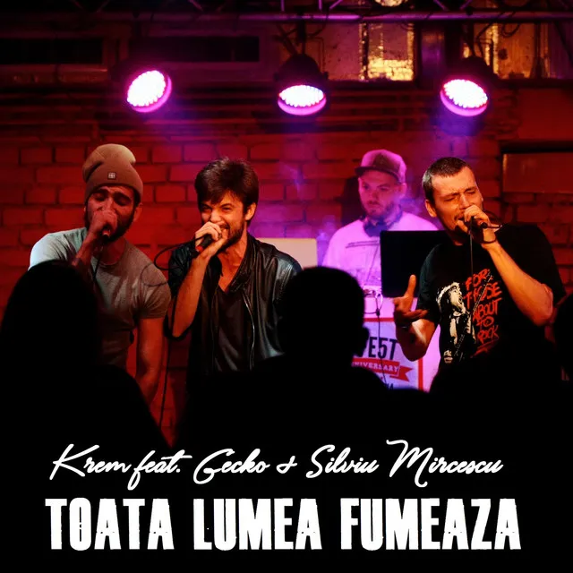 Toata Lumea Fumeaza