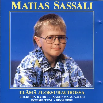 Elämä juoksuhaudoissa by Matias Sassali