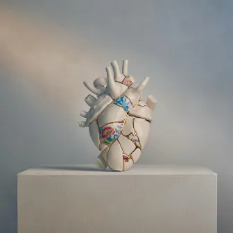 KINTSUGI by Un Corazón