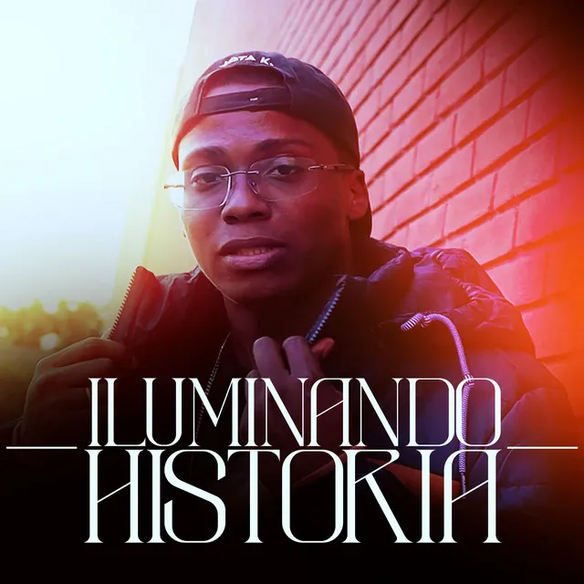 Iluminando História