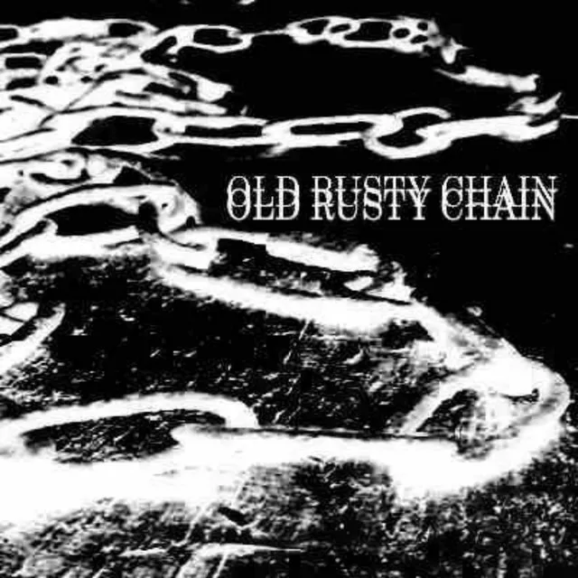 OLD RUSTY CHAIN