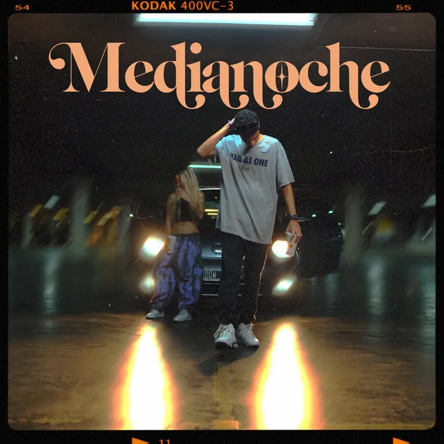 MEDIANOCHE