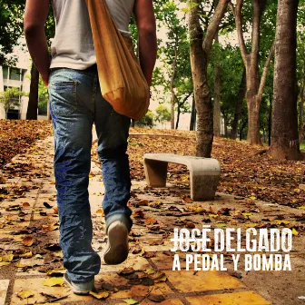 A Pedal y Bomba by José Delgado