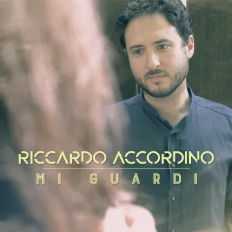 Mi guardi by Riccardo Accordino