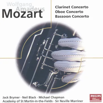 Mozart: Concertos for Clarinet, Oboe & Bassoon by Michael Chapman