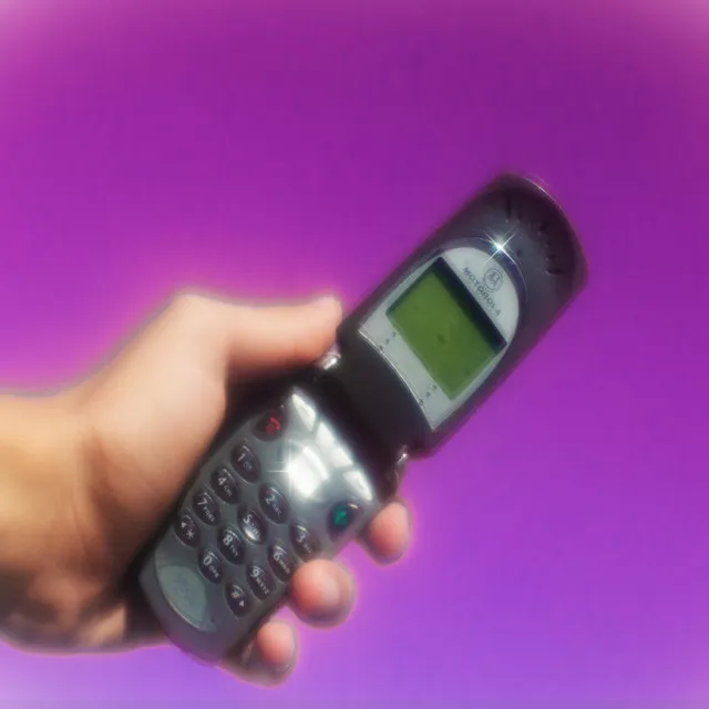 FLIP PHONE