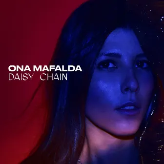 Daisy Chain by Ona Mafalda