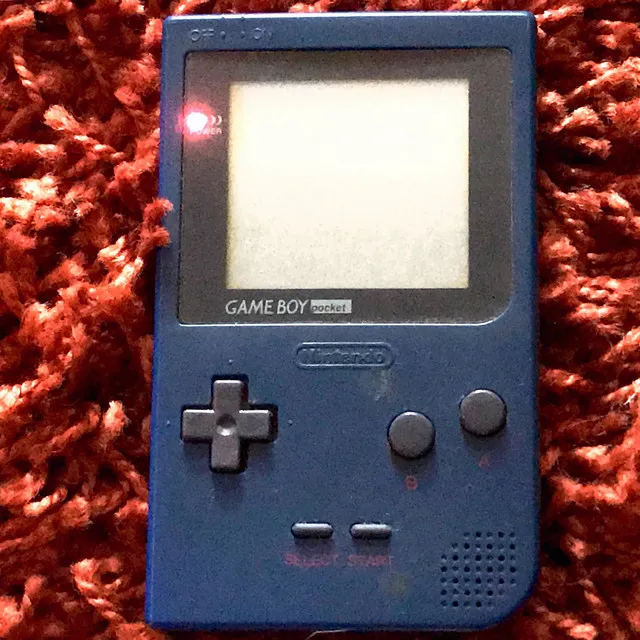 Game Boy Pocket