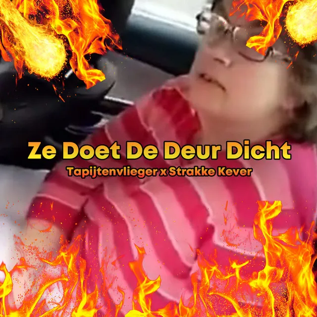 Ze doet de deur dicht