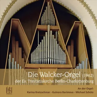 Die Walcker-Orgel der Trinitatiskirche Berlin-Charlottenburg by Michael Schütz