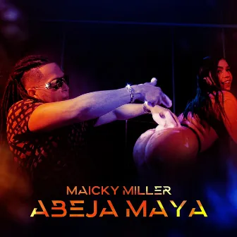 Abeja Maya by Maicky Miller