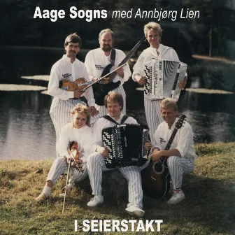 I seierstakt by Aage Sogns Orkester