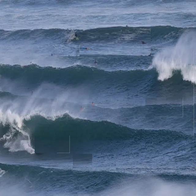 Rolling Ocean Waves