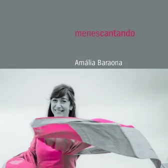 Menescantando by Amália Baraona