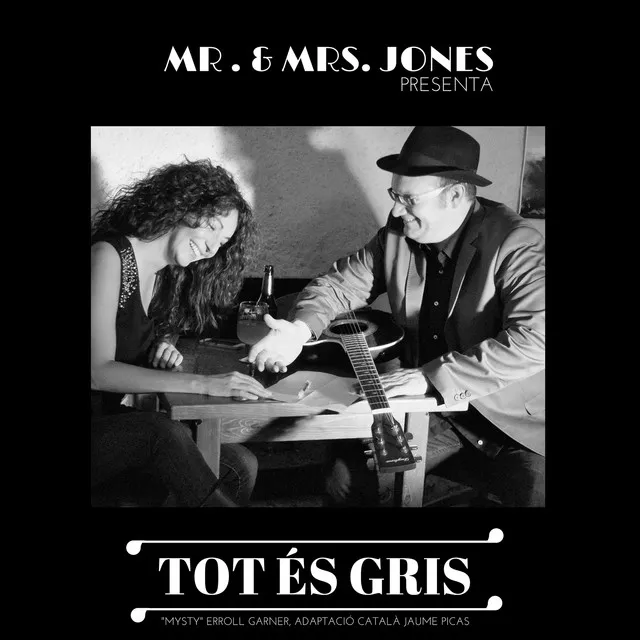 Tot és gris