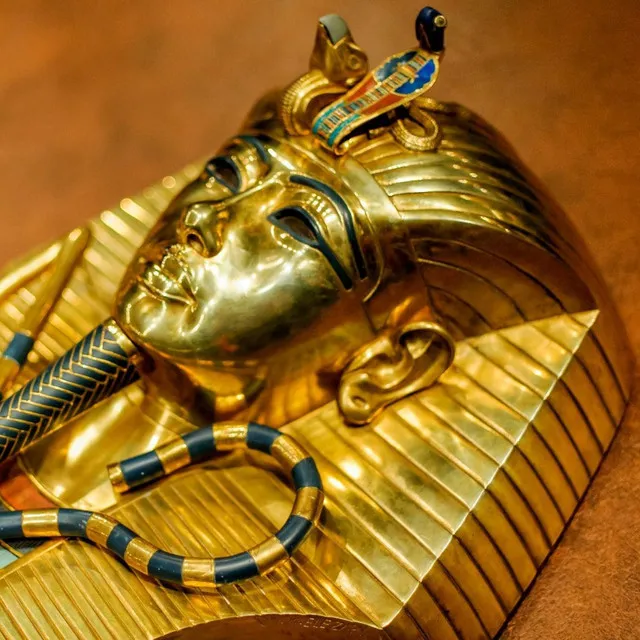 King TUT