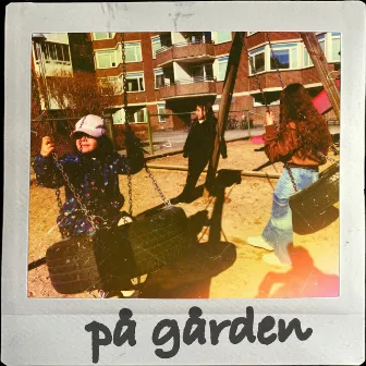 På gården by MAZA