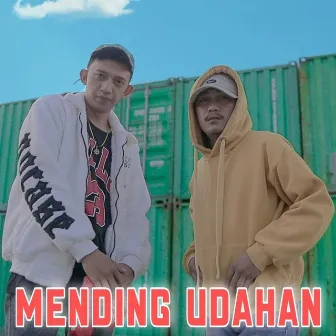 Mending Udahan by Farel alfara