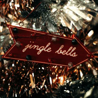 Jingle Bells by Christmas Hits on Piano