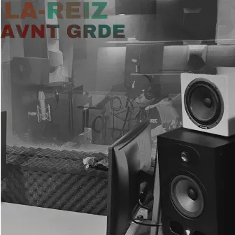 AVNT GRDE by LA-REIZ