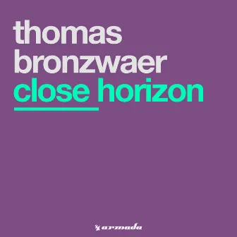 Close Horizon by Thomas Bronzwaer