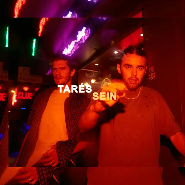 Tarés