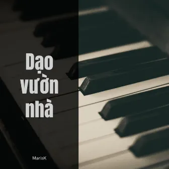 dạo vườn nhà by MarisK