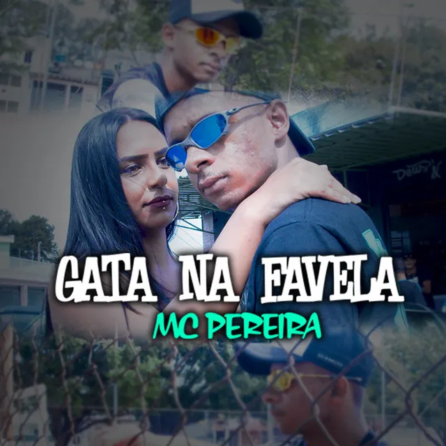 Gata na Favela