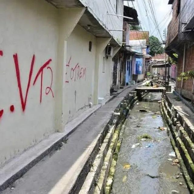 Tropa de Manaus Vs Ei Mototaxi X Jeep Vs Bmw