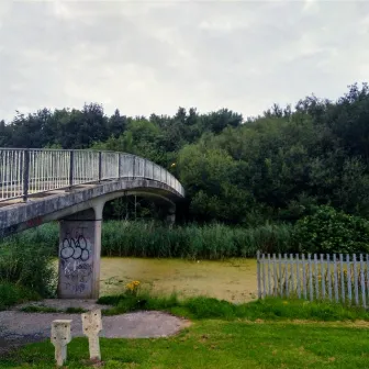 Wtr Under the Bridge by Itchy