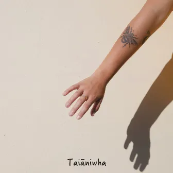 Taiāniwha / Waves by Paige