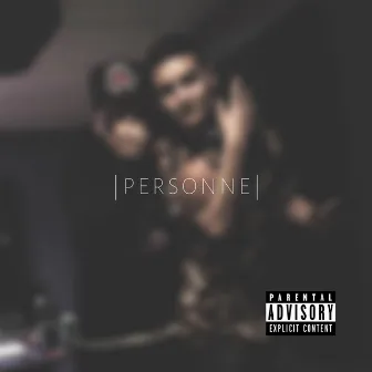 Personne by Dostie