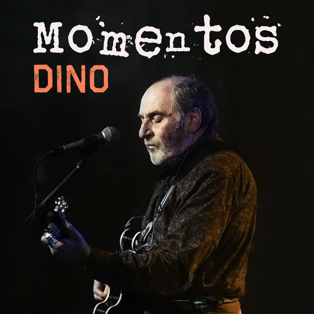 Momentos (En Vivo)