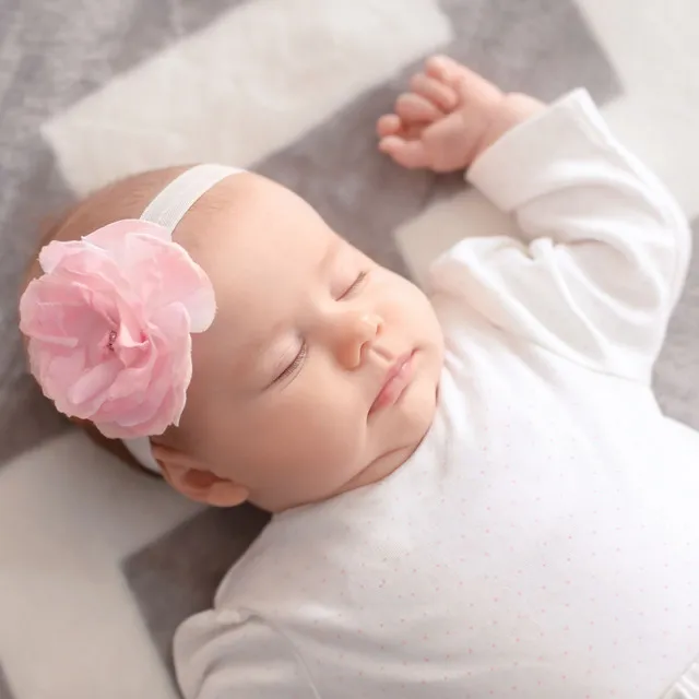 Cozy Melodies: Calm Tunes for Baby's Sleep