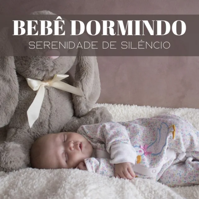 Bebê Dormindo: Serenidade De Silêncio