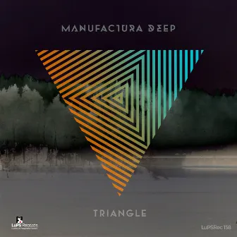 Triangle by Manufactura Deep