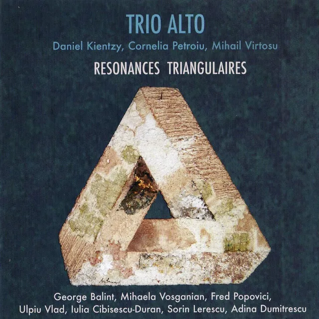 Résonances triangulaires