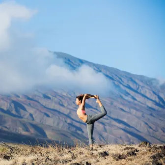 Inner Balance: Binaural Sound Journeys for Yoga and Mindfulness by Yoga Music Station