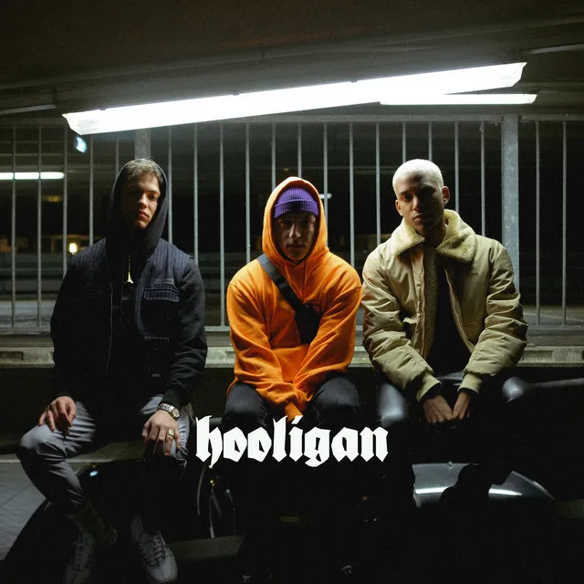 Hooligan (feat. Ros, Smitty & Dmy)