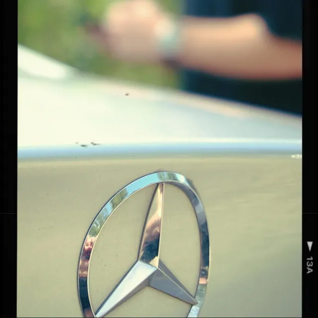 MERCEDES_BENZ