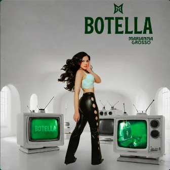 Botella by Marianna Grosso