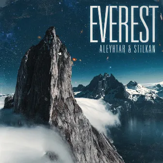 Everest by Stilkan