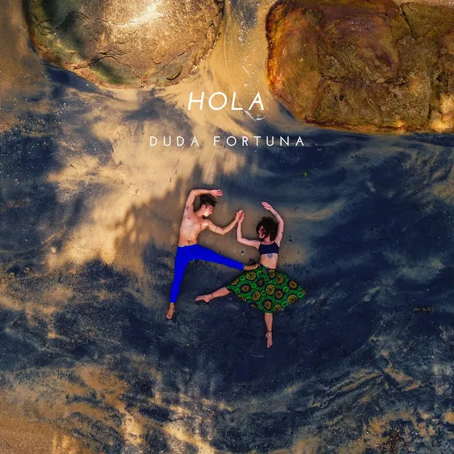 HOLA