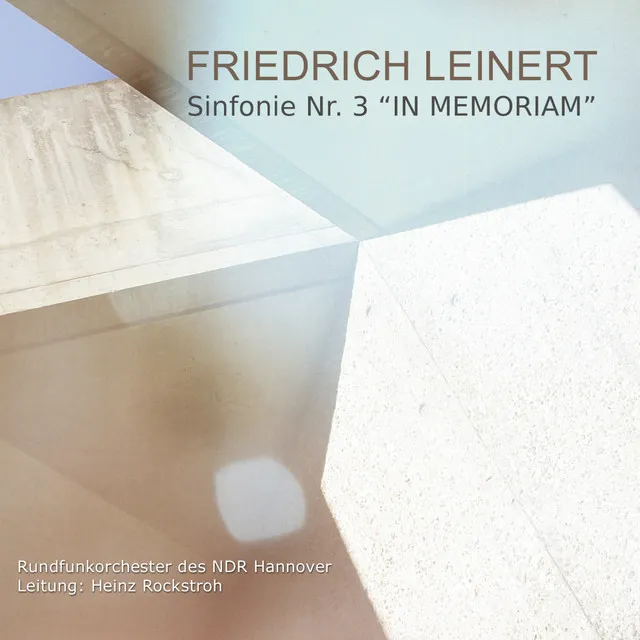 Sinfonie No. 3 "In Memoriam": I. Moderato