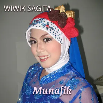 Munafik by Wiwik Sagita