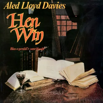 Hen Win by Aled Lloyd Davies