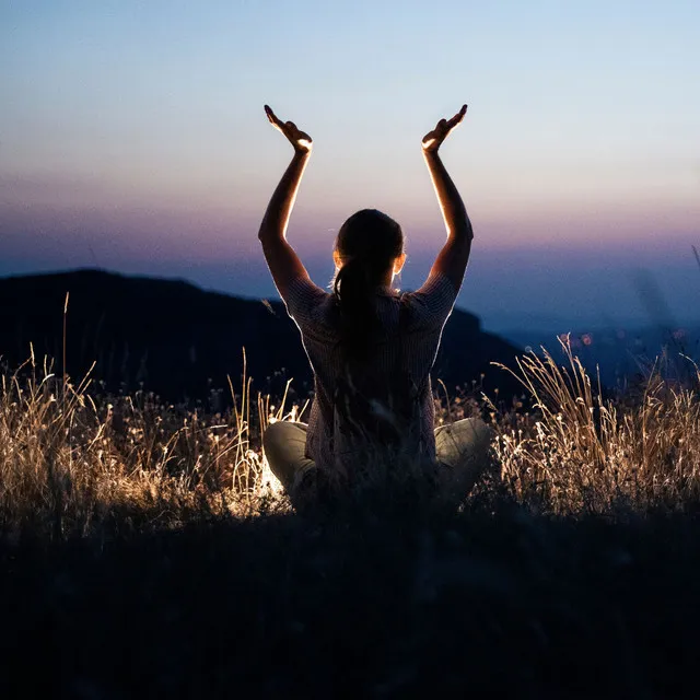 Peaceful Nature's Zen: Crickets at Night Yoga Serenade ASMR