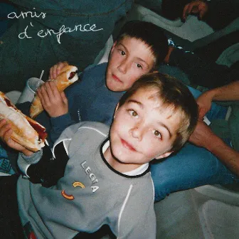 Amis d'enfance by Scrofy