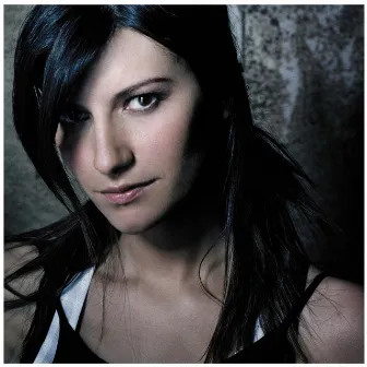 Resta in ascolto by Laura Pausini