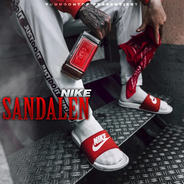 Nike Sandalen